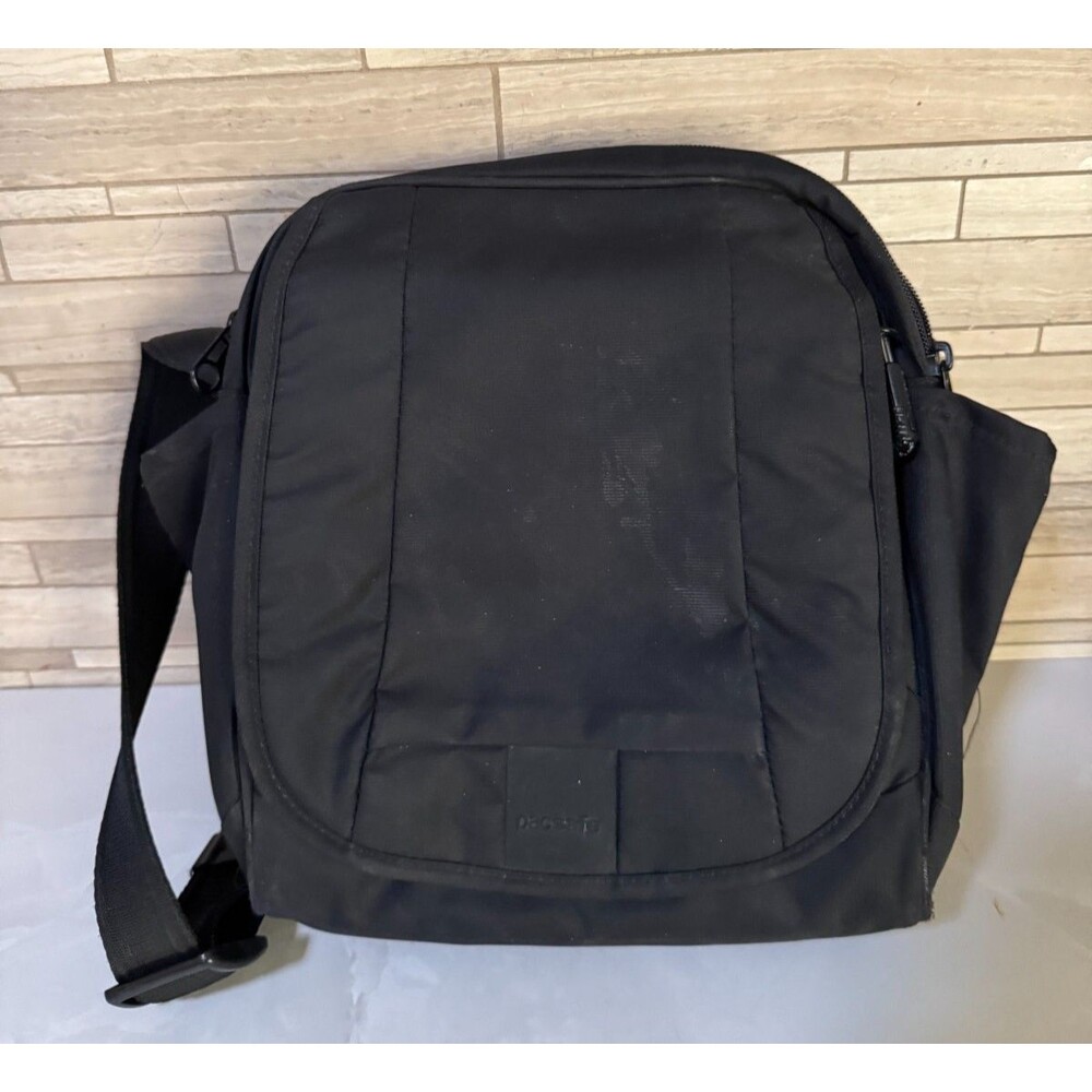 Pacsafe Metrosafe LS 200 Anti Theft Crossbody Shoulder Bag RFID Black 7L